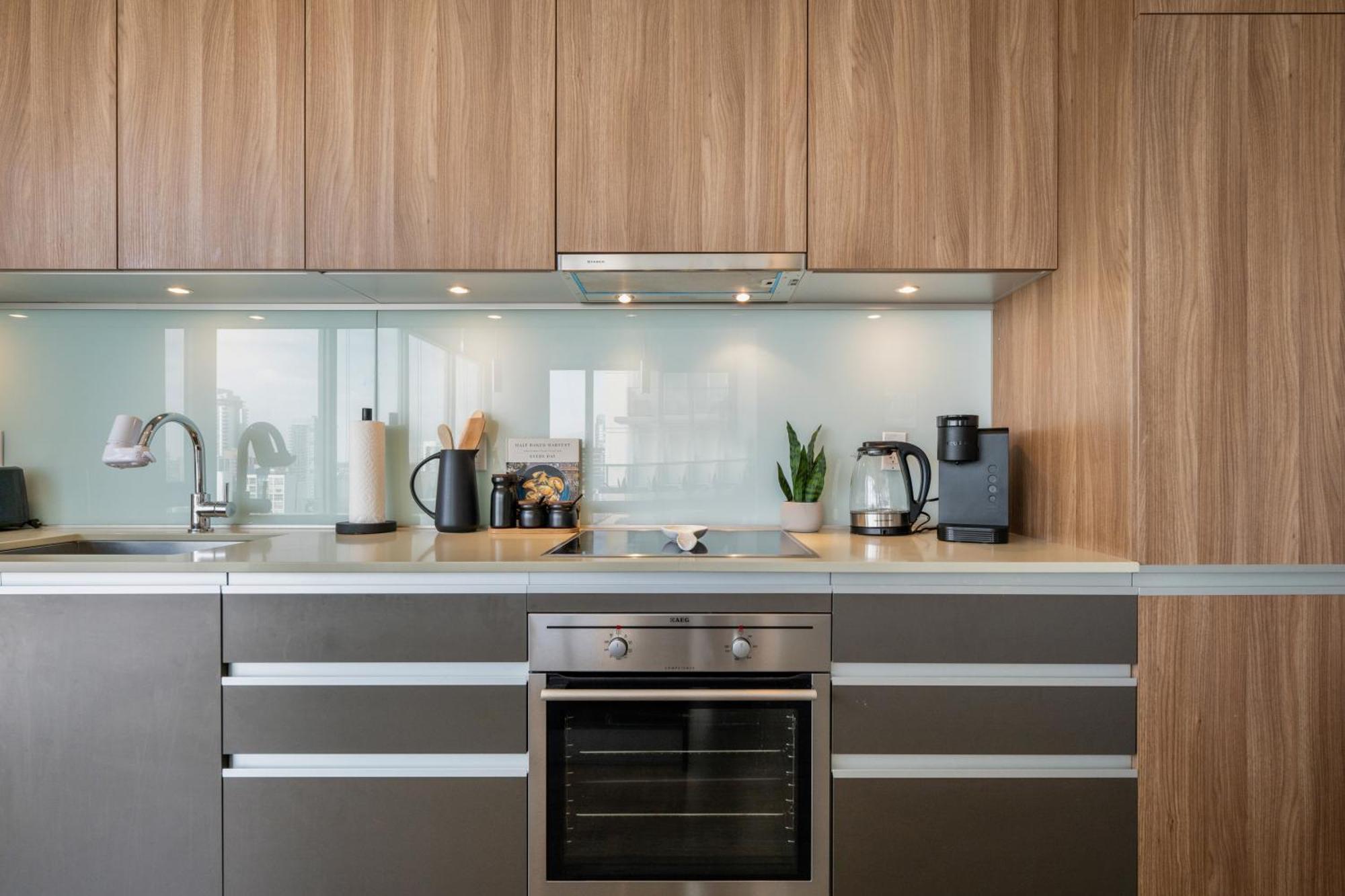 Modern Suite Calgary Downtown 5 Min Walk Stampede Екстер'єр фото